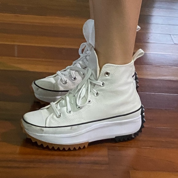 Converse Shoes - Platform Converse high tops Run Star Hike